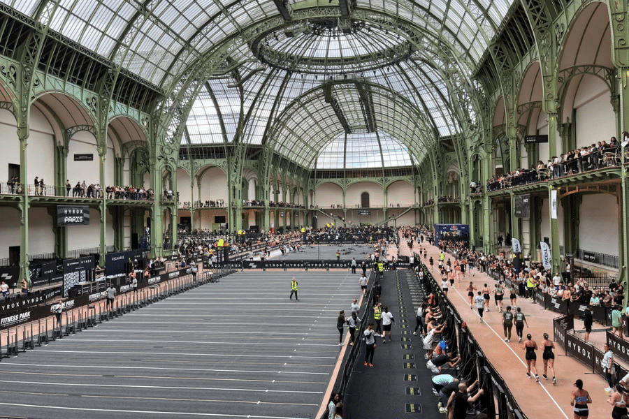 Hyrox au Grand Palais à Paris, avril 2026 : vue de la nef avec 22 000 inscrits